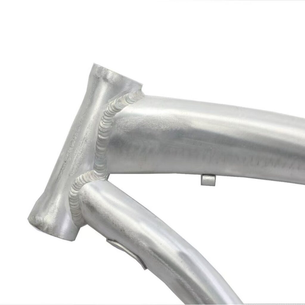 Quadro de Bicicleta Extremamente Preciso com Tubo de Direção de 44mm de Diâmetro Interno - Mountain Frame 1 Tubo de direção de quadro de bicicleta, fabricado com usinagem de precisão para aplicações personalizadas em bicicletas