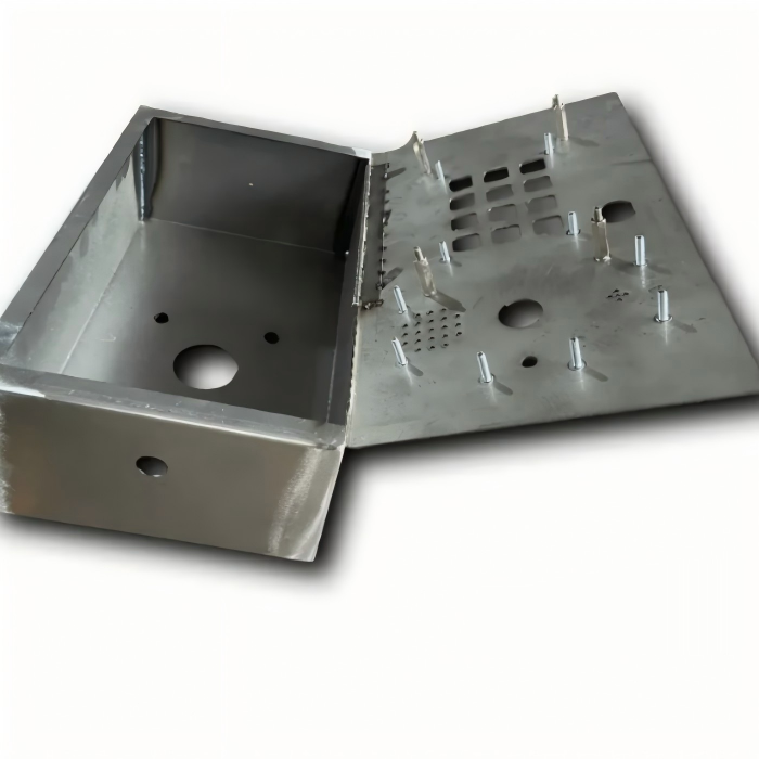 Scatola Metallica Antiruggine Grado 304 Fase 2 Saldatura Dimensioni Personalizzate 2 Scatola metallica resistente alle intemperie con coperchio sigillato con guarnizione