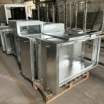Durable Outdoor Aluminum Cabinet featuring corrosion resistant aluminum body and stainless hardware<br>Langlebiger Outdoor-Aluminiumschrank mit korrosionsbeständigem Aluminiumgehäuse und Edelstahlbeschlägen<br>