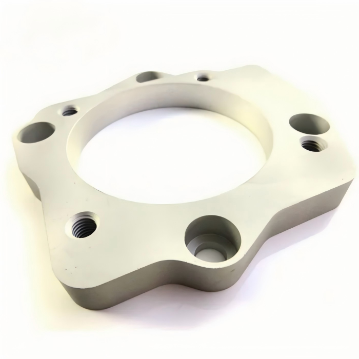 Piastra Adattatore per Corpo Farfallato Parti in Alluminio Lavorate CNC Personalizzate 3 Piastra Adattatrice per Corpo Farfallato Personalizzata progettata per un collegamento affidabile del corpo farfallato e aggiornamenti del motore