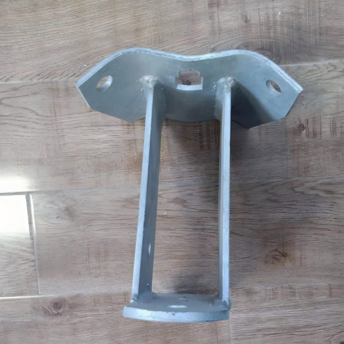 Transformer Mounting Bracket 48hr Sample 6 Weld Quality Checks 4 Side profile of transformer mounting bracket displaying L-shape design and thickness