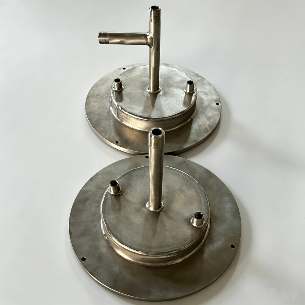 Flanschbaugruppe TIG-geschweißte Titan-Kundendüsenabdeckung mit Mehrfachgewinde 3 TIG Welded Titanium Flange Assembly with custom nozzle flange cover